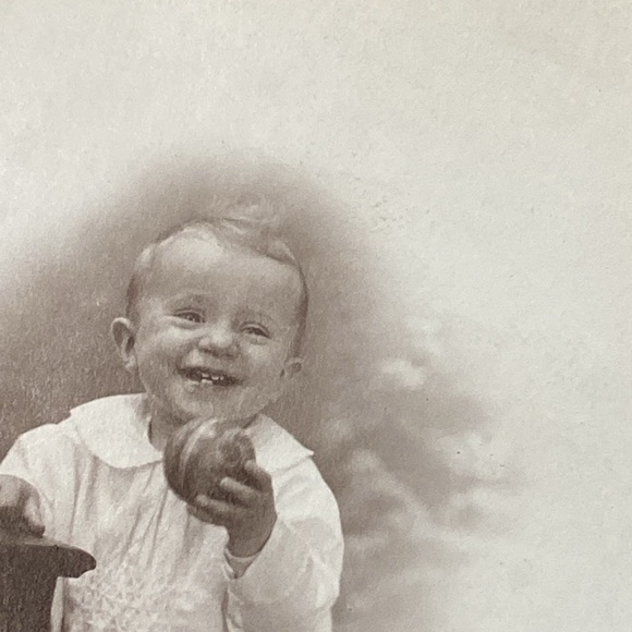 Vintage Photo Bundle - Picture 9 of 11